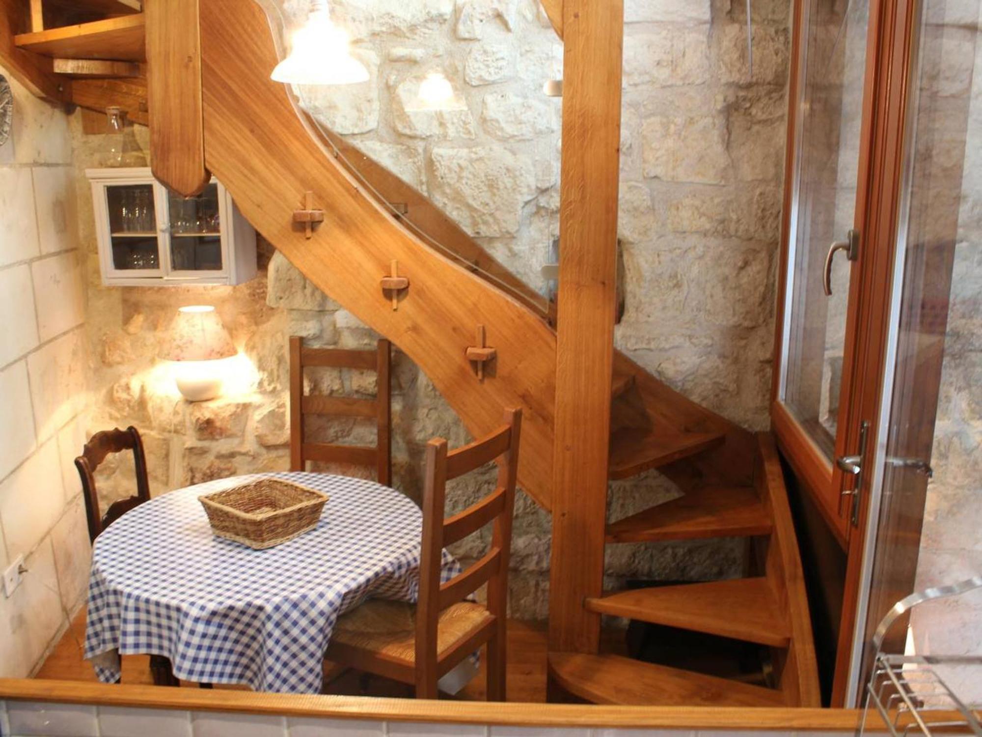Location Unique En Ville, 3 Niveaux Avec Cave Voutee Et Troglodytique, Charme Et Authenticite En Touraine - Fr-1-381-162 Лош Экстерьер фото